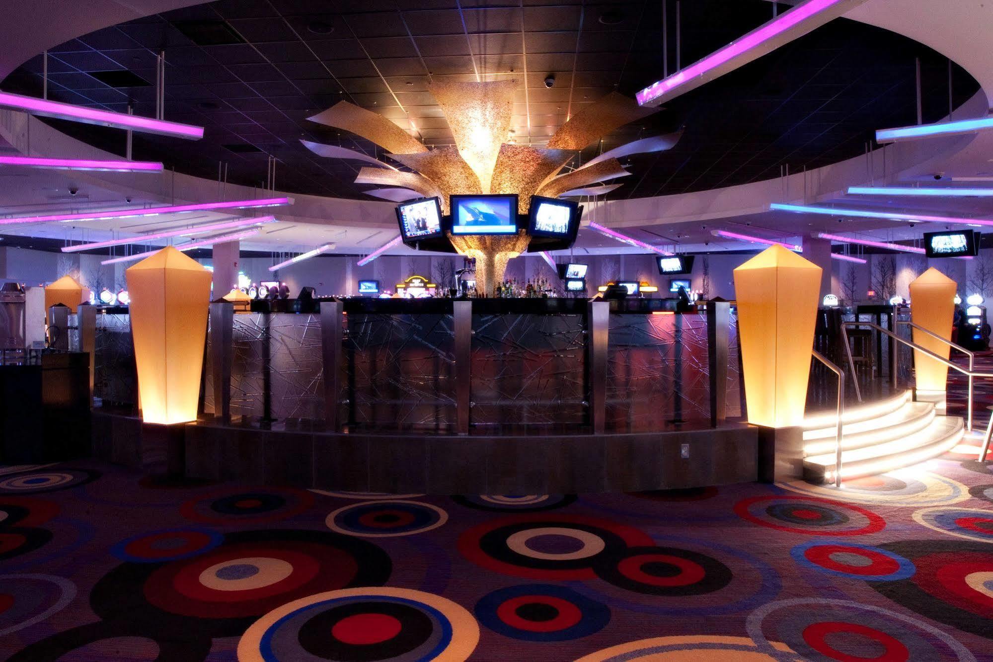 Hotel Casino New Nouveau Brunswick Moncton Exterior foto